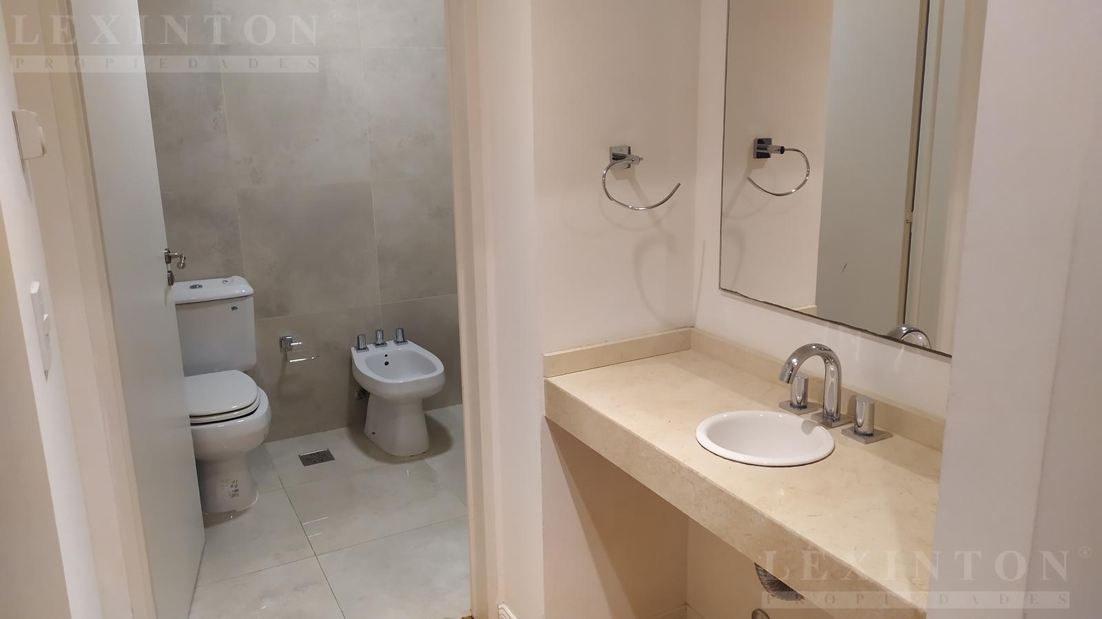 6677569_14832234316712024829078864897114788264513196457917061680299544998912090458384