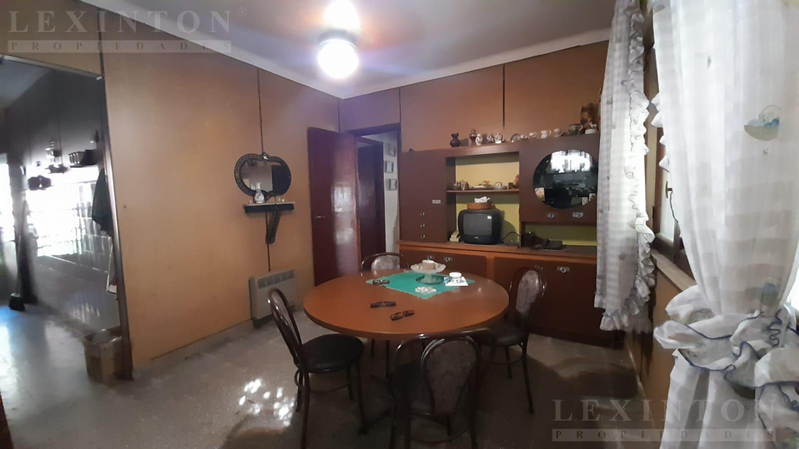 6773309_33079527883777332160870498285670528386829637645714416991663180149667957949870