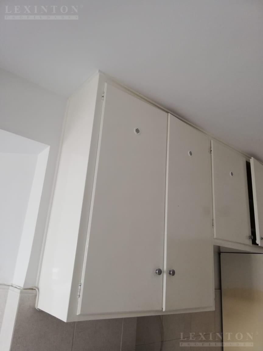 6790024_85688998257371593385098535534241589818457883304765105890851076544571462933632