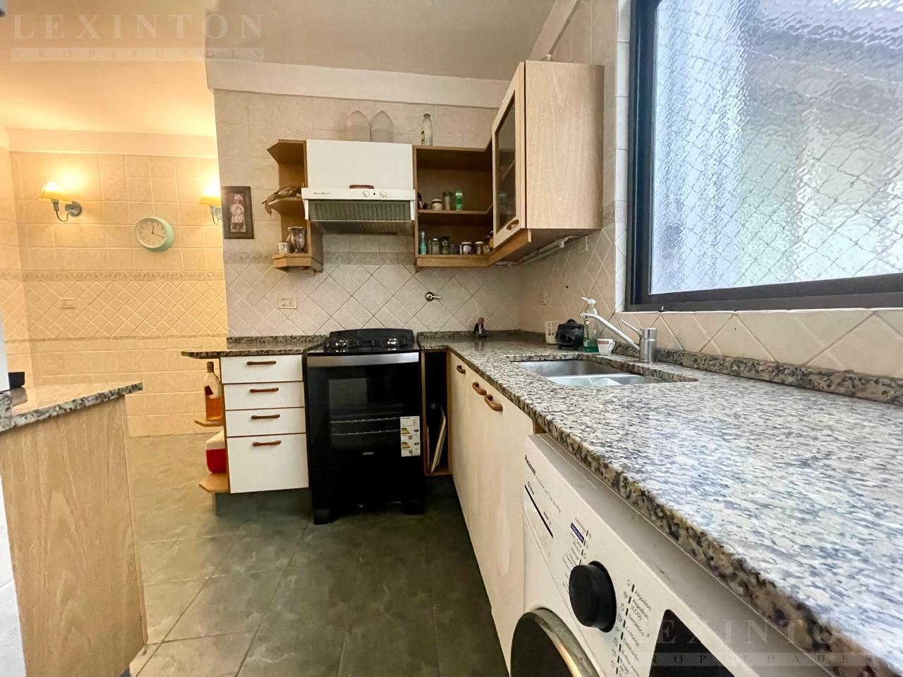 6997430_48706235003315273501487776115780857481340099003706242791276912603929525646162