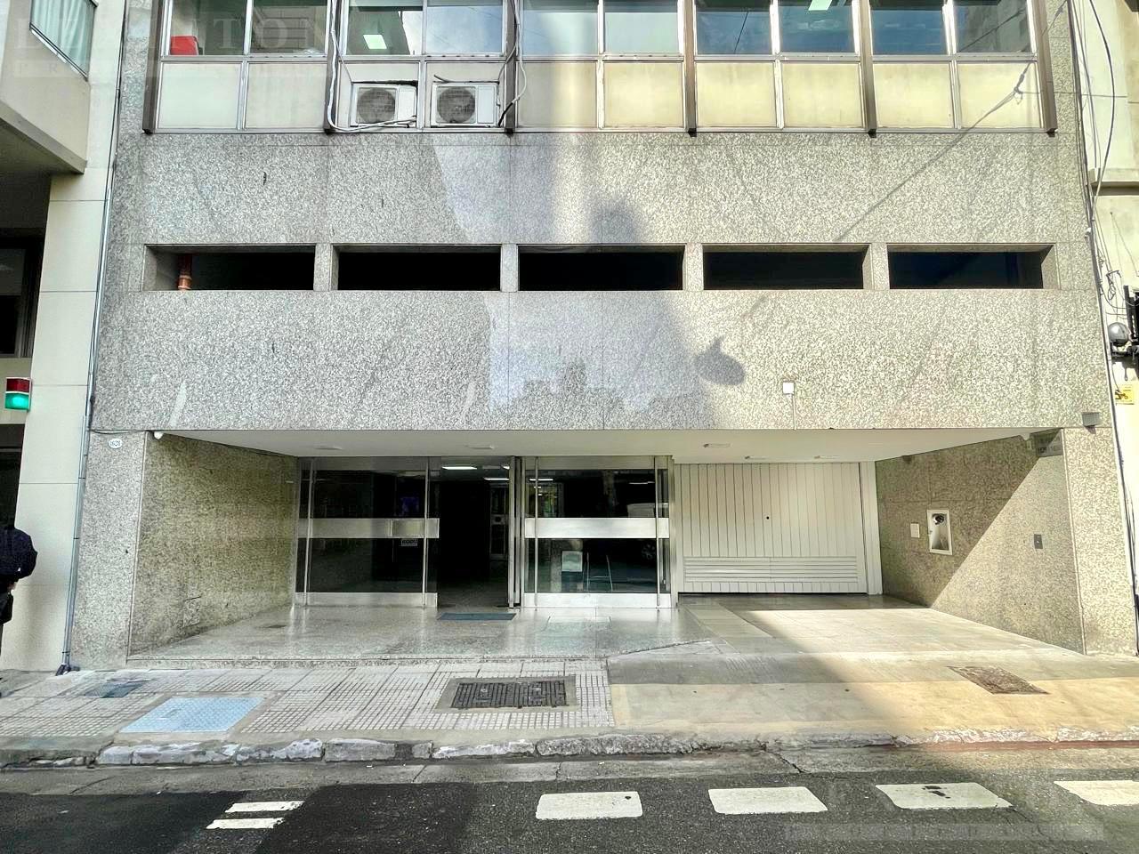 7043823_18198528260779610078441935629772887263332548060949801238751311438462902288855