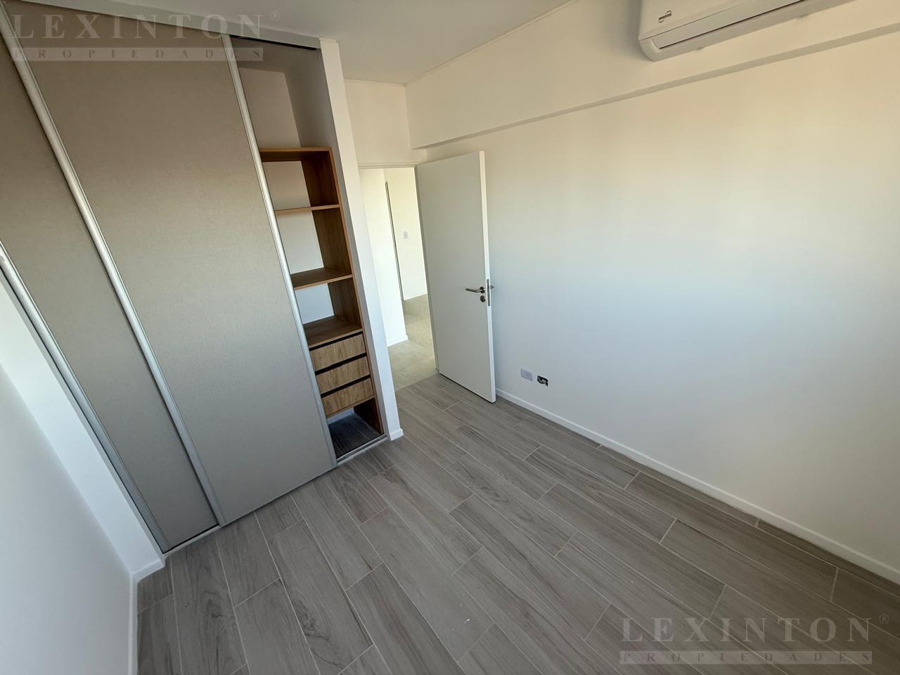 7175759_13921915281647013965566943147184223355789081651184763025937884036536019277532