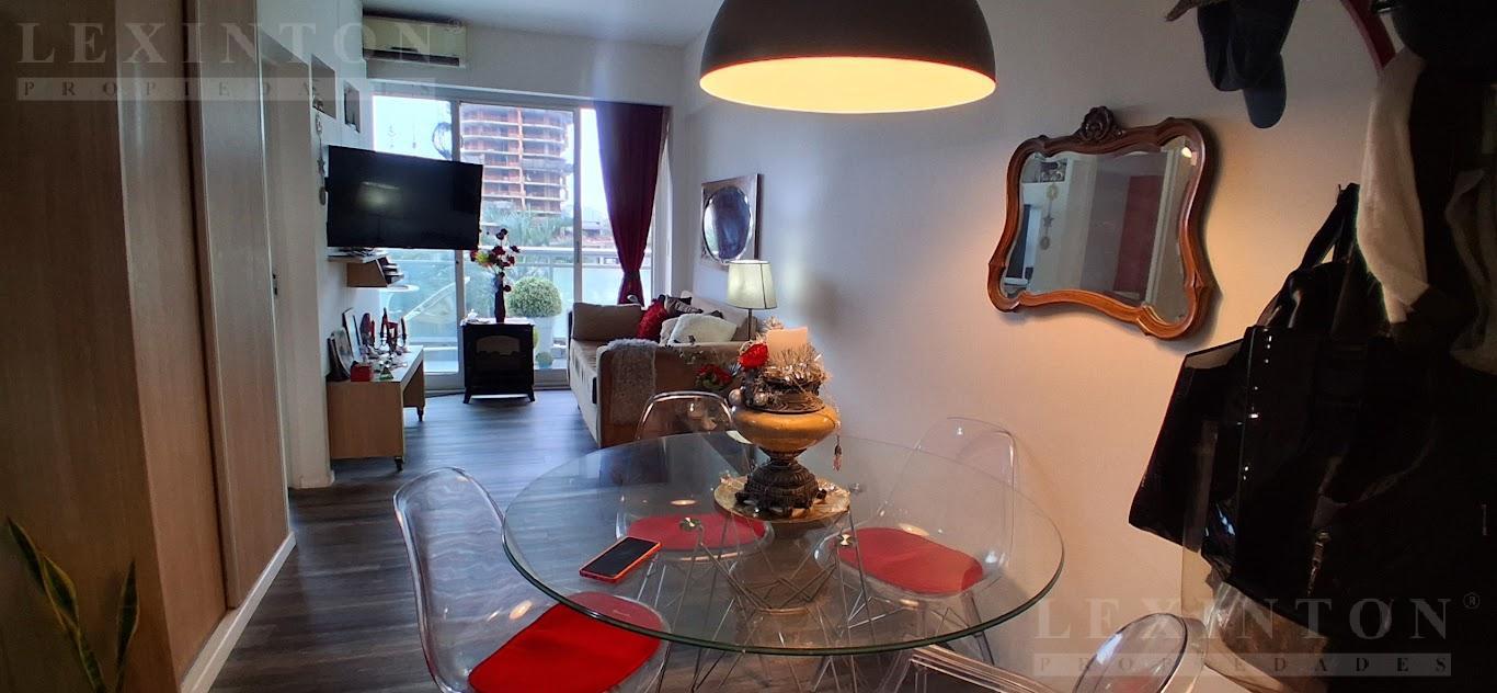 7194710_16783359175458255637354668798557284553858136694642676990069327231250460959110