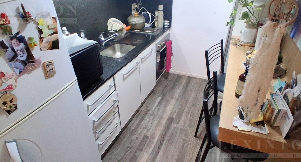 7194710_83110451958941945988157160922256850925575662523166583507668073655535968441698