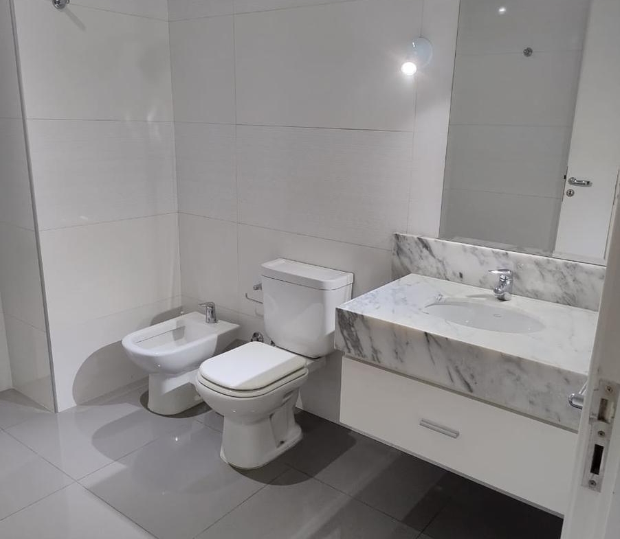 7197918_107759028766875219403815108767757705089675731825960120565898764666234462230394