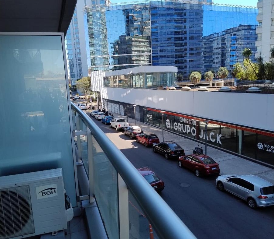 7197918_57606373954725707914794181941092925881849784815415854030736811598820995180728