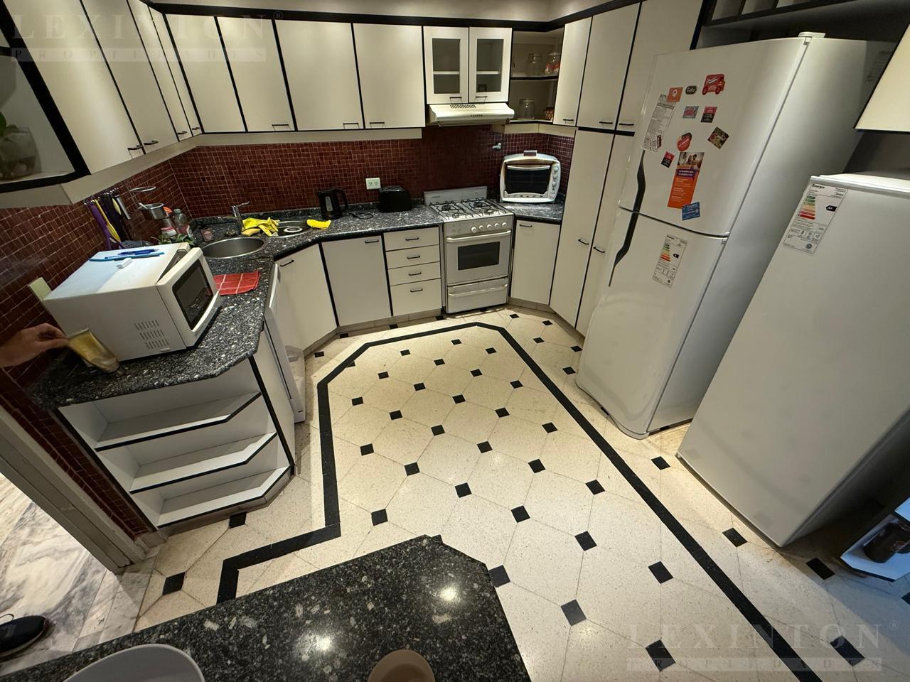 7330919_6522505628830133036315325363633215574884421460450885999600394375509137341228