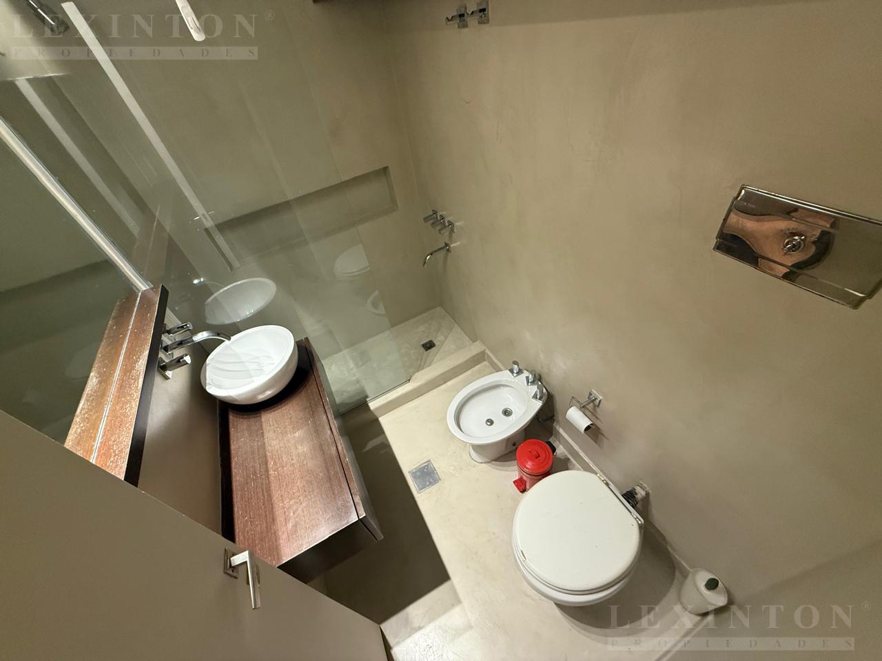 7333416_83287805705887740702391297622080475999802868258619631989915867830747668441218