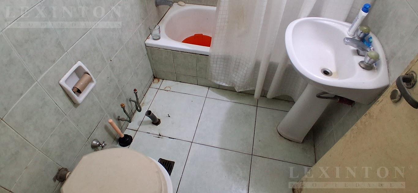 7352974_19655577418523849260633836362069102444542037522435607089852772769370496050322