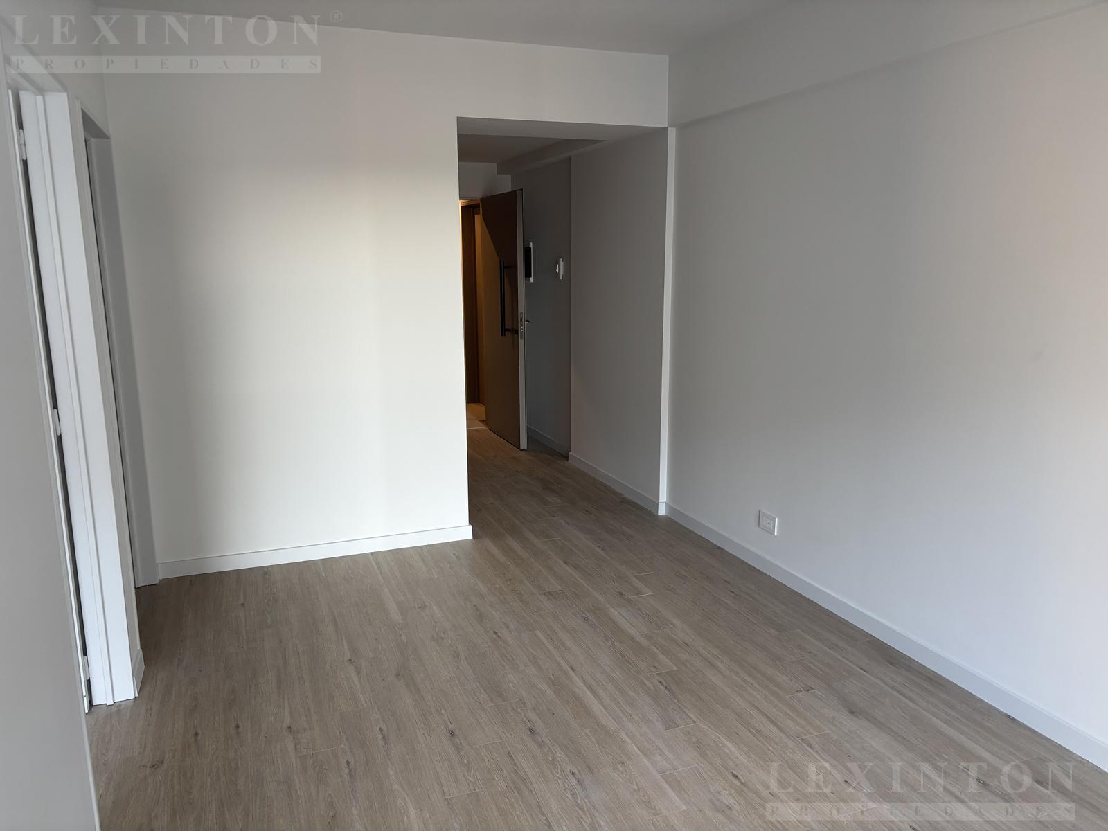 7368913_63470781213336591015682459871011829513171604472480897442493259412777824066291