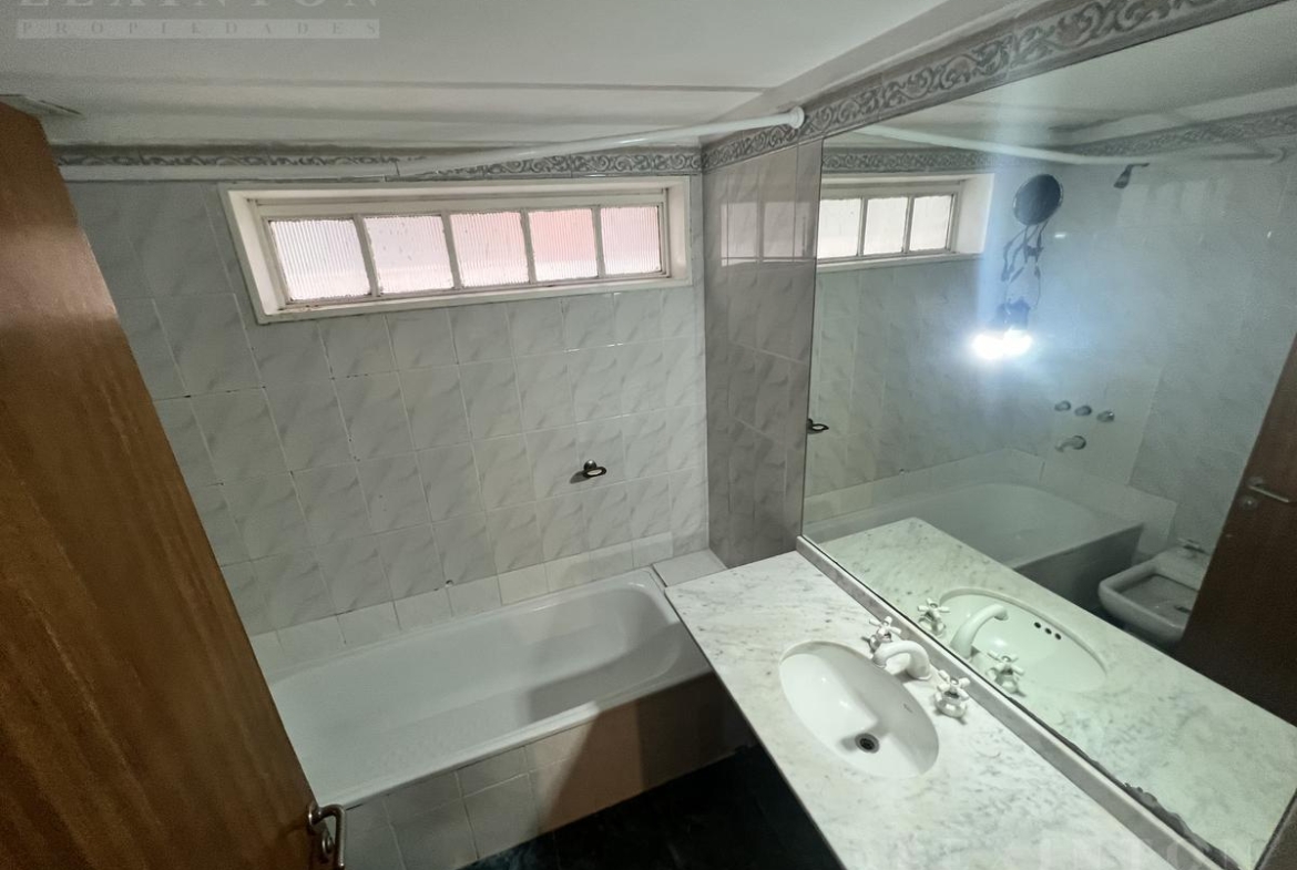 7468374_101936829316945955982429717105280113277177503527320935070620969587188344031170