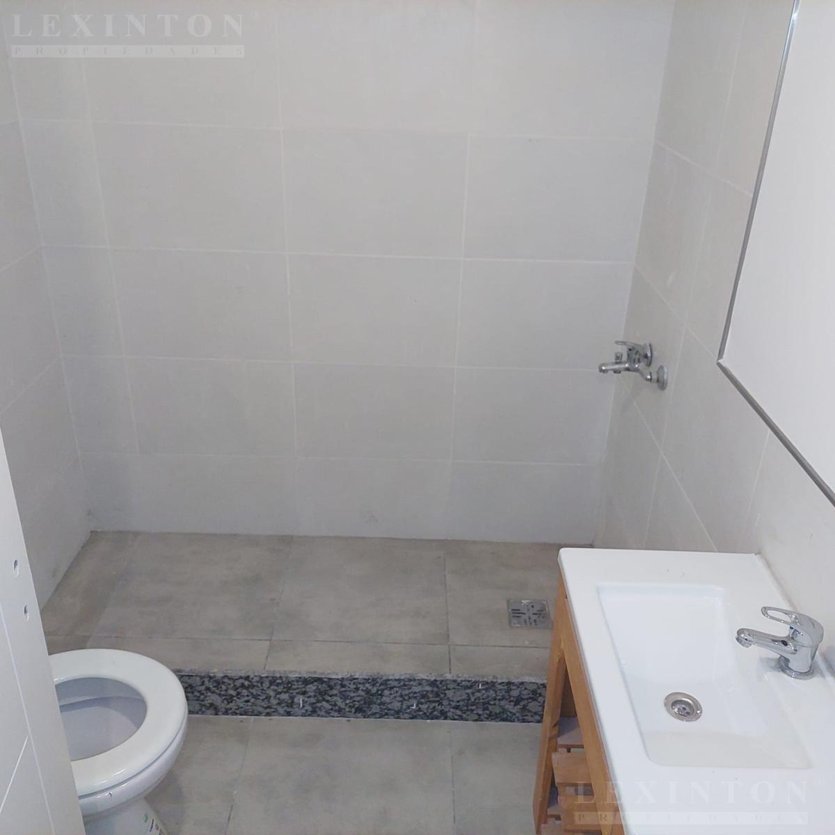 97107242660905301053165789434014378338158266663832514401057666964136112857580