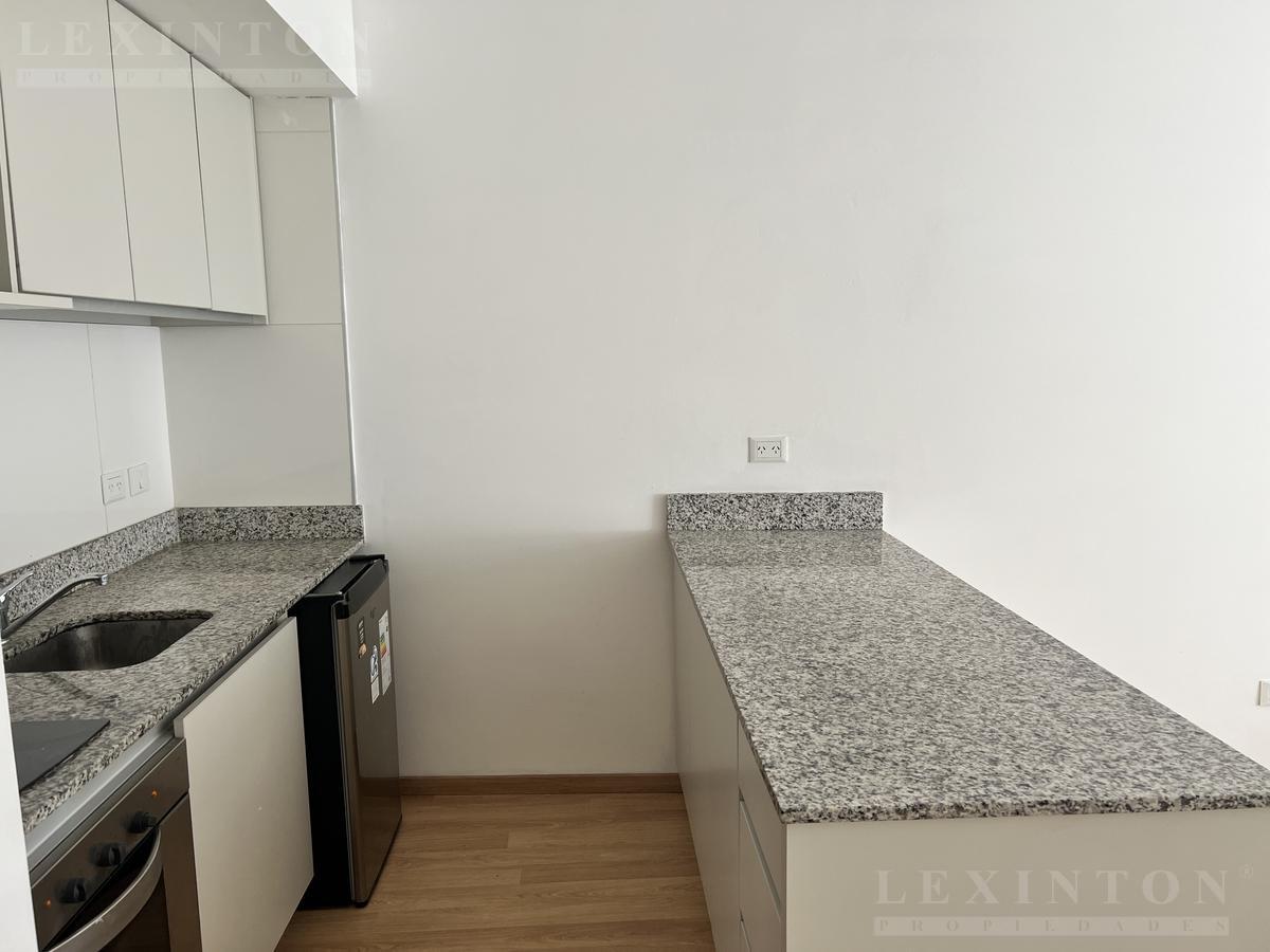 66287591417156781544357901786081849257370598928252490501436118774398875900053