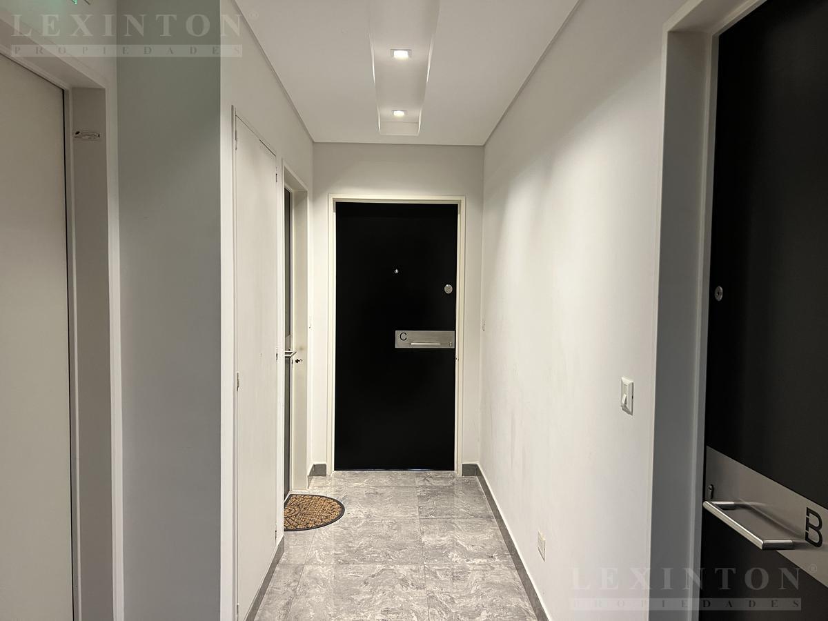 77527329833489458959265611954271782495641394661647904167787093252429153250682