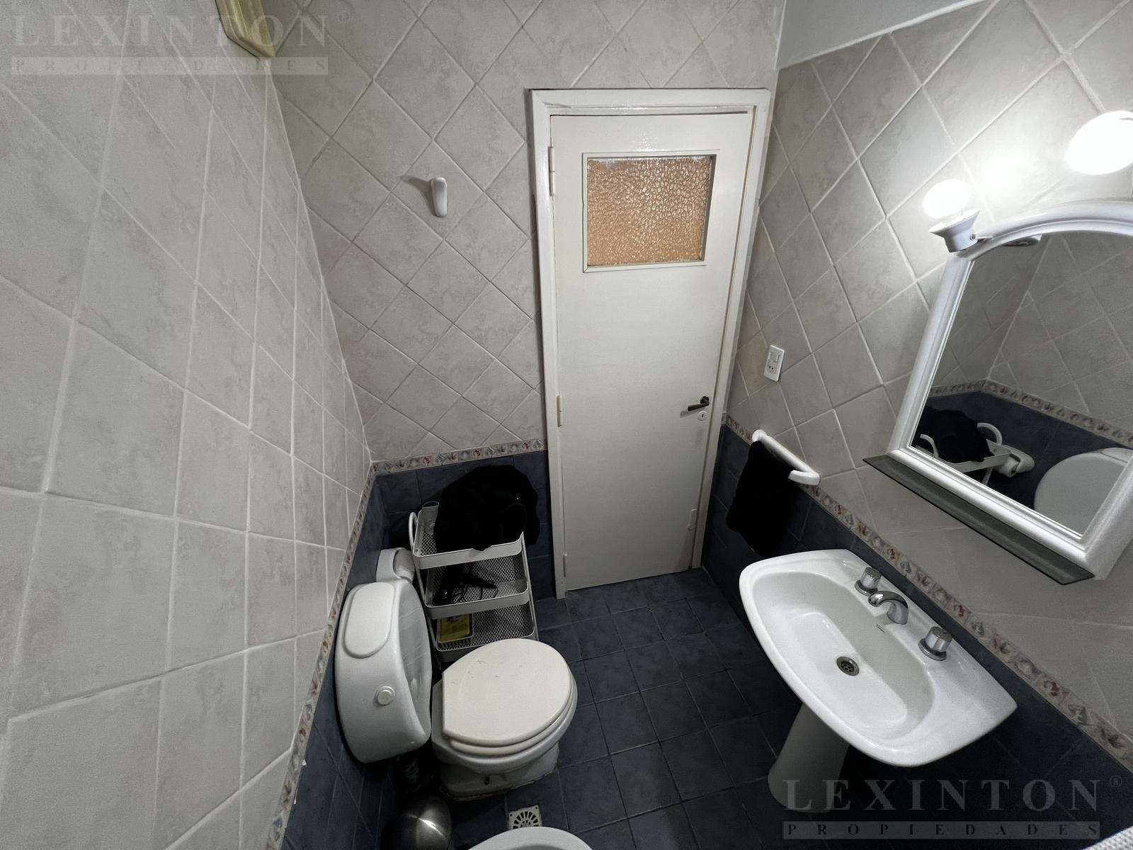 6142022_76421753672365753640440767815915260364013972462002472643837530679372765534322