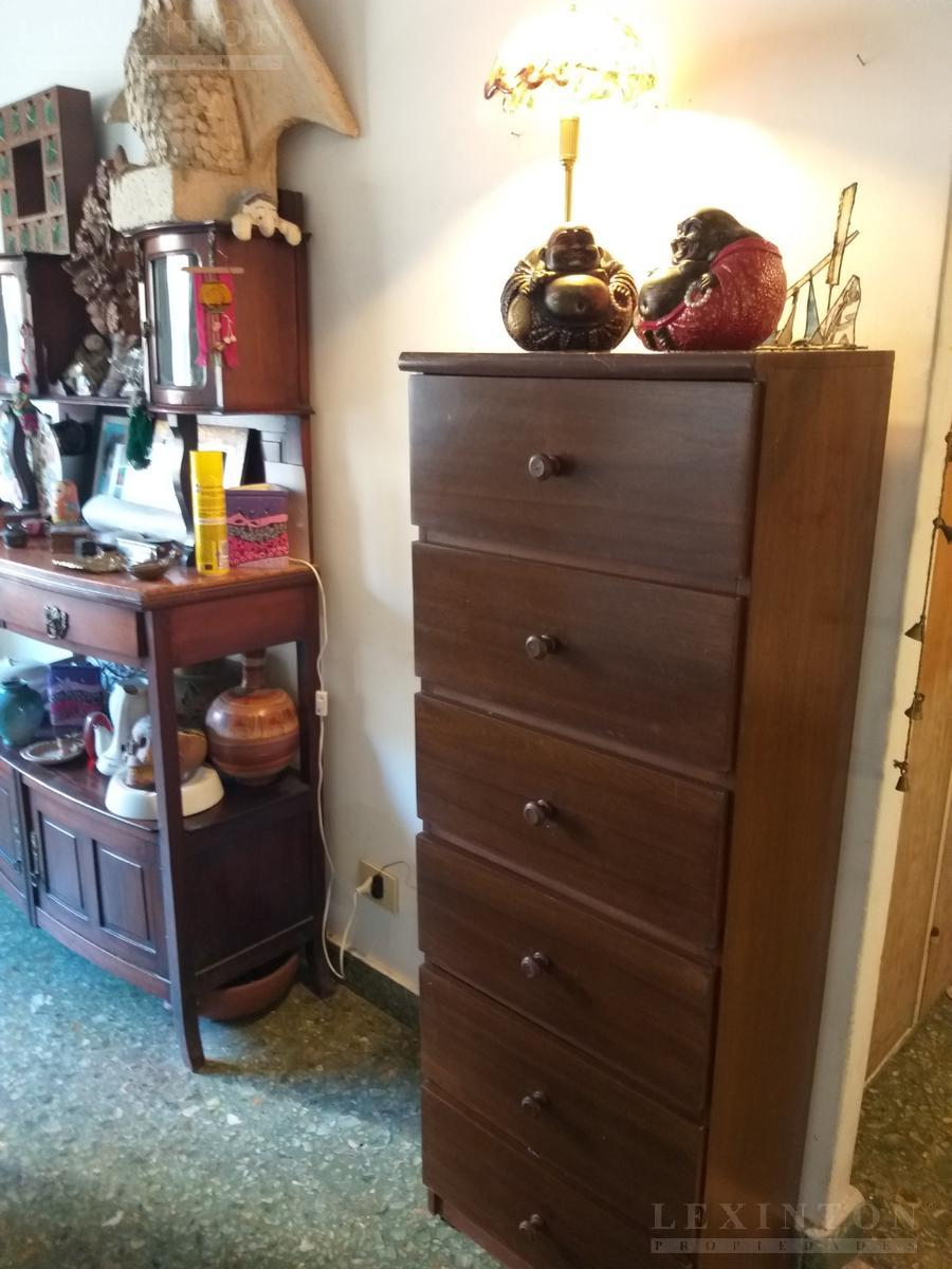 7668843_71342633420375741294081761782447687783099714781087422557434866457602718529561