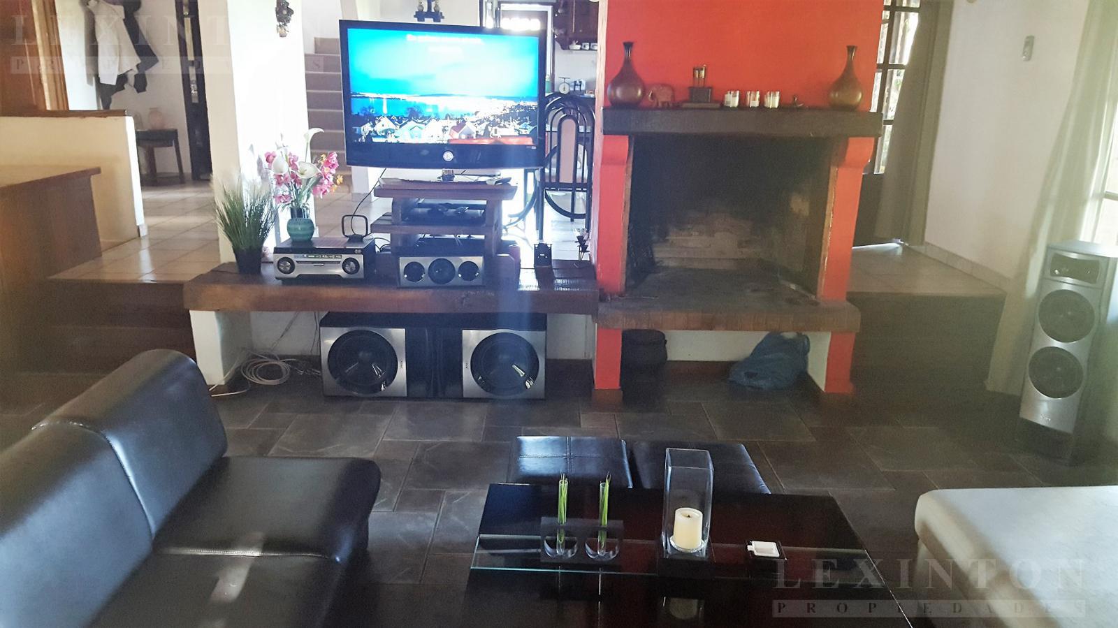 57155038606620759893629216386134135619045241819945410014476053500979225811453