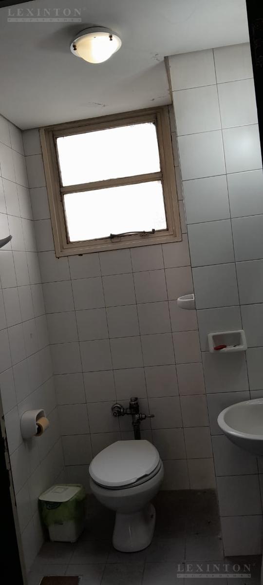 6657111_53285251565957170240624302766477385558156909415037993152743397424687435130933