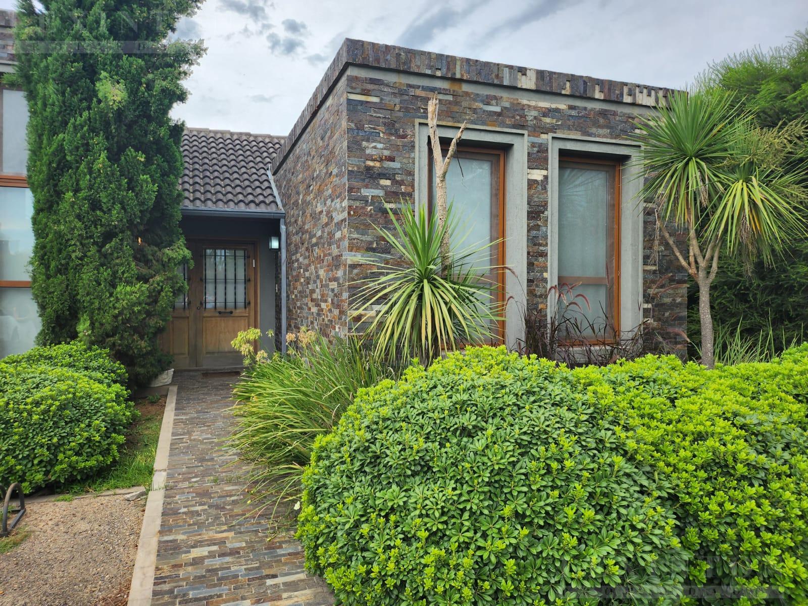 6802350_82597167075980705572281747717079779775183059037990952313411520118223754386700