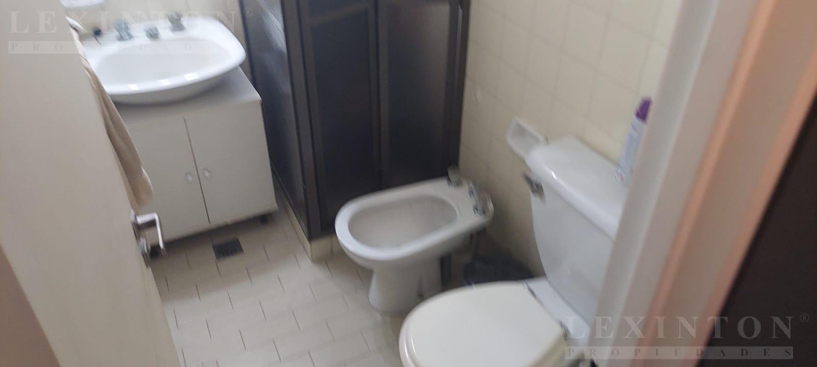 6805850_53920035363170935475285825456449219170583952772270630245886239988886235373962