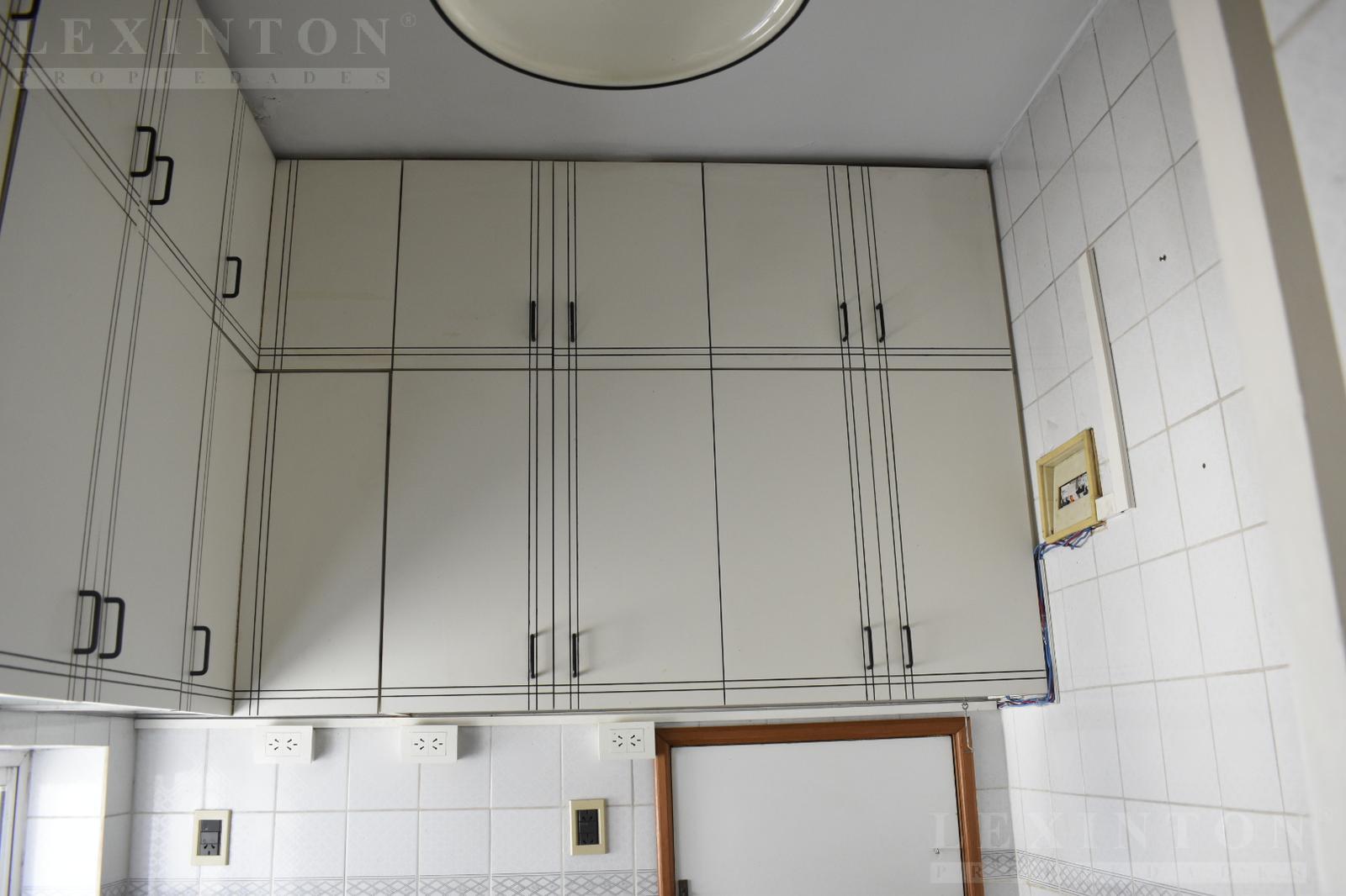 6836427_98737225471735675967686288473105849750186590359741113834468638961605922565377