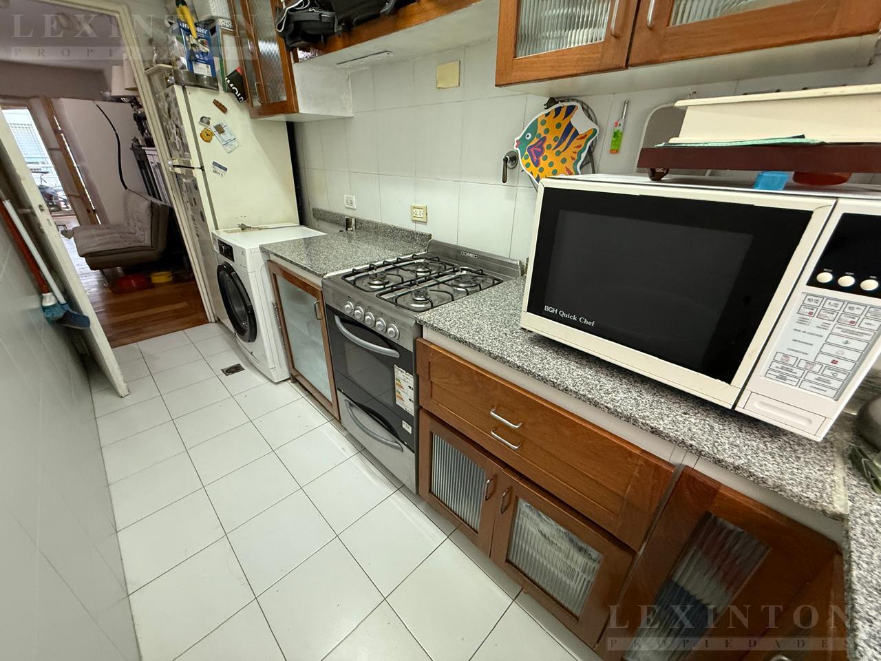 6891418_12451628091428810930582073100339731295642137875719297241092539743052615096701