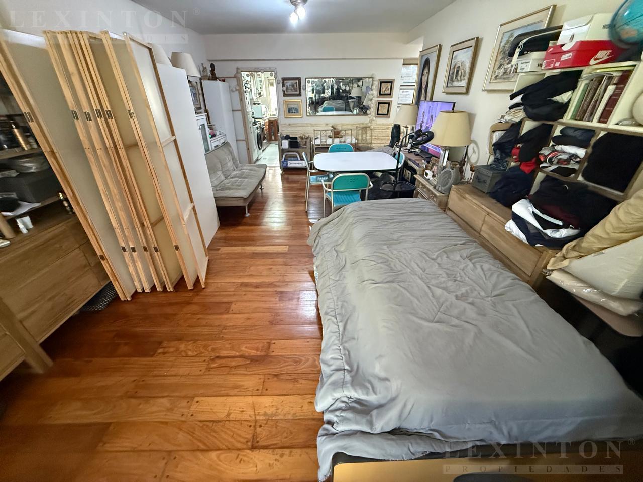 6891418_94706555340544900054240980524394175276841758918255175151043961085564786773972