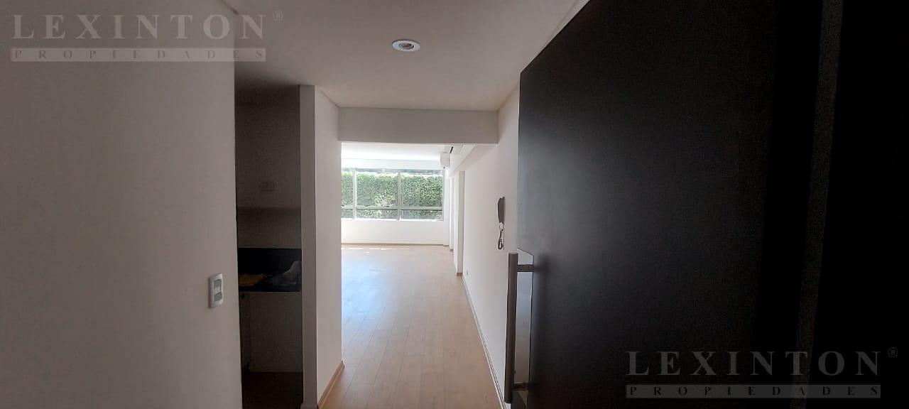 7055829_20053671802413357490842746572451686084740815878772220072635461306817472146885