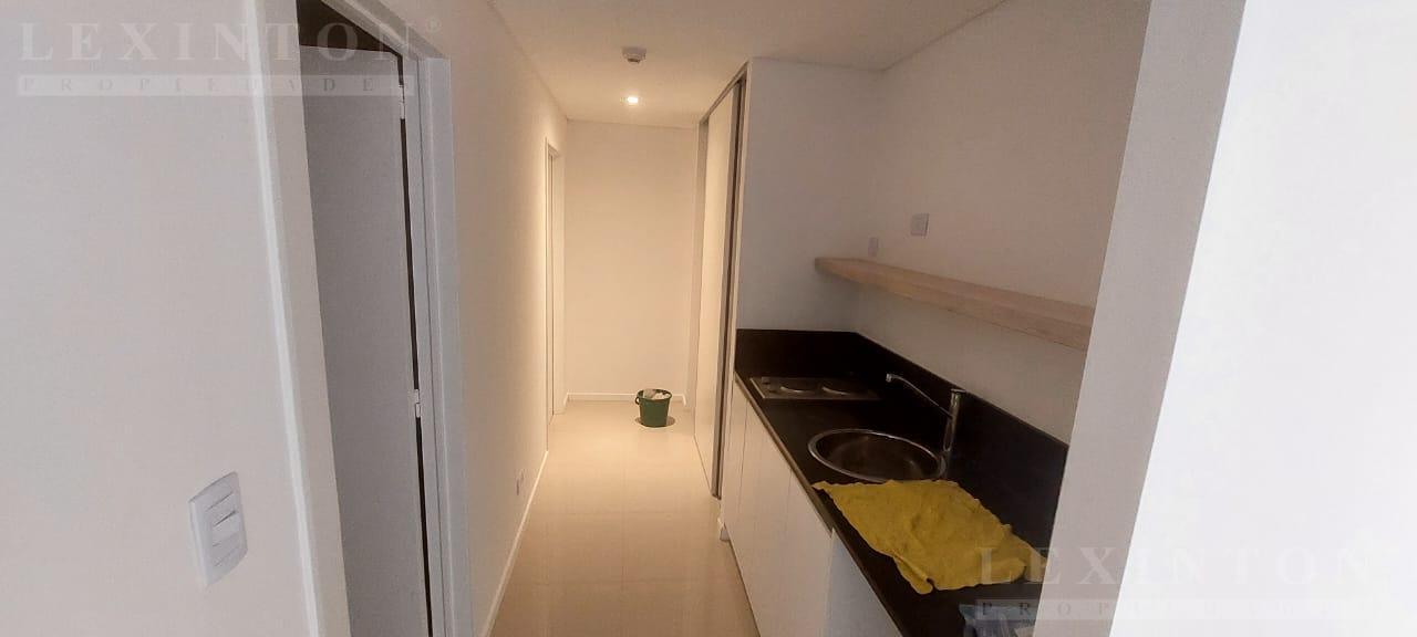 7055829_38381999337192230014770135716748853200393049215535528520973603107074758131167