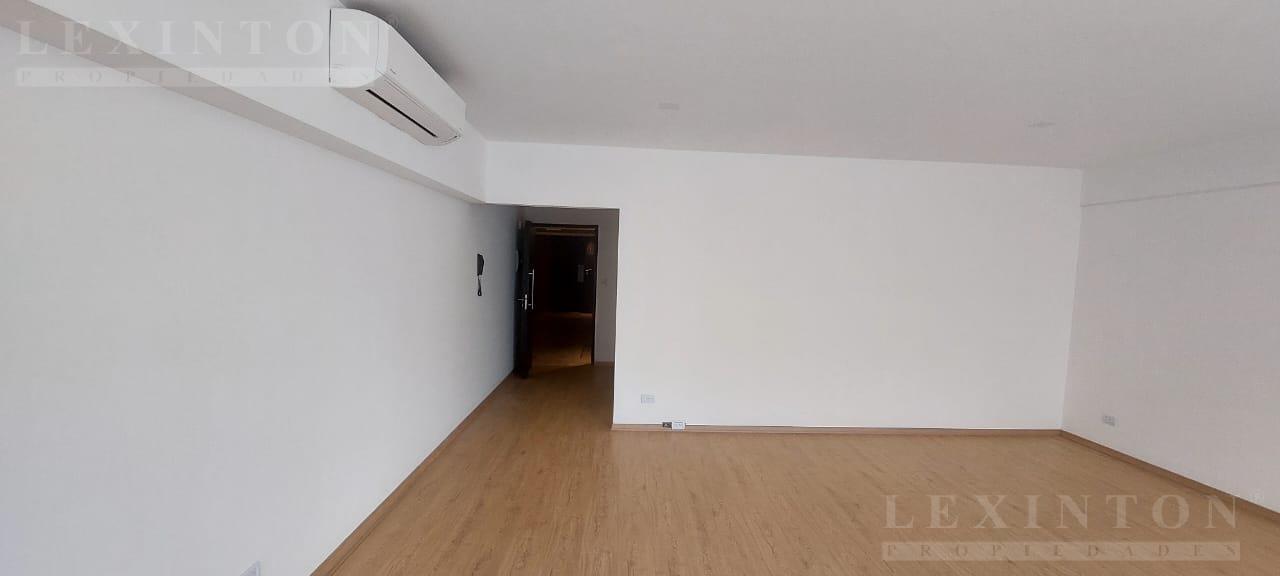 7055829_96322286084646819711730739807302126568428093133657048641476132804197131011502