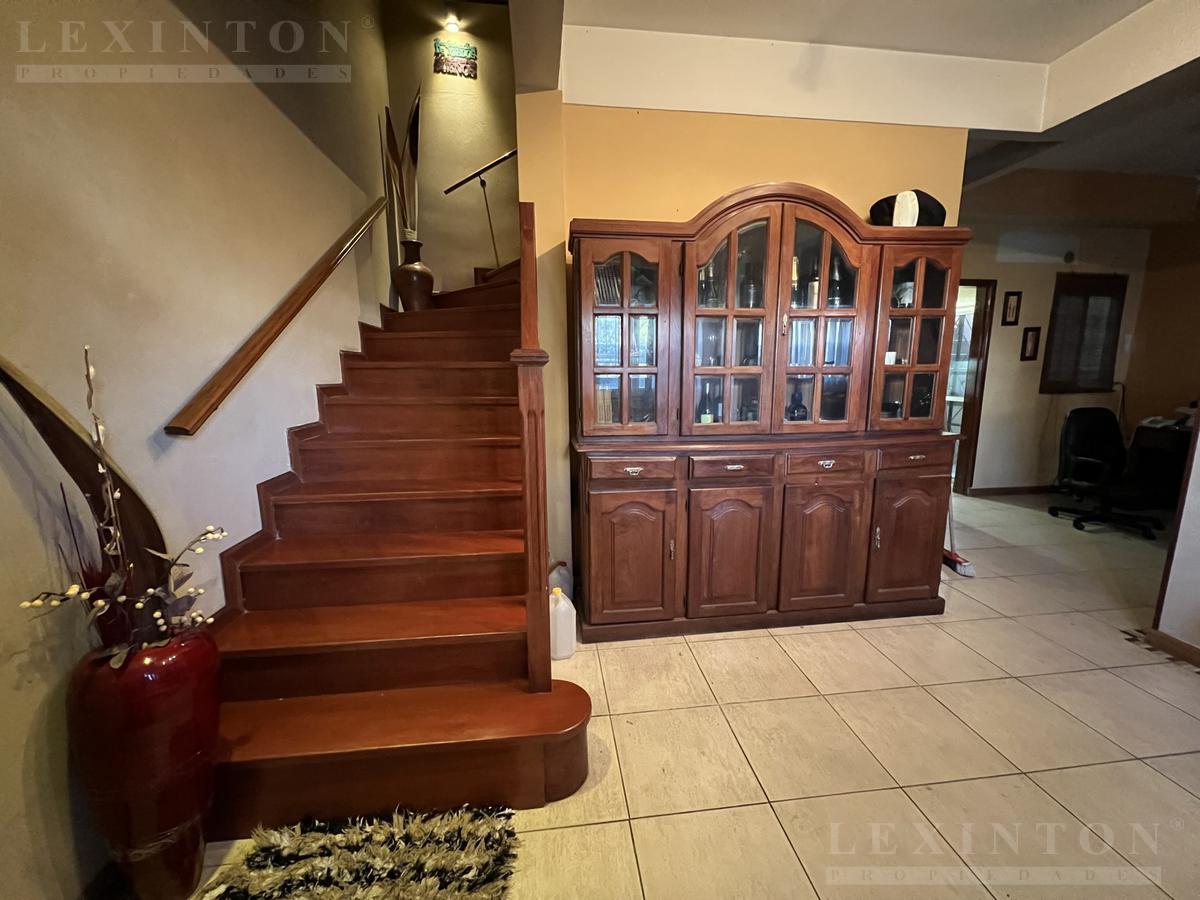 7227566_38070930680465125813493291553536340089126824406466489864806984837307510738887