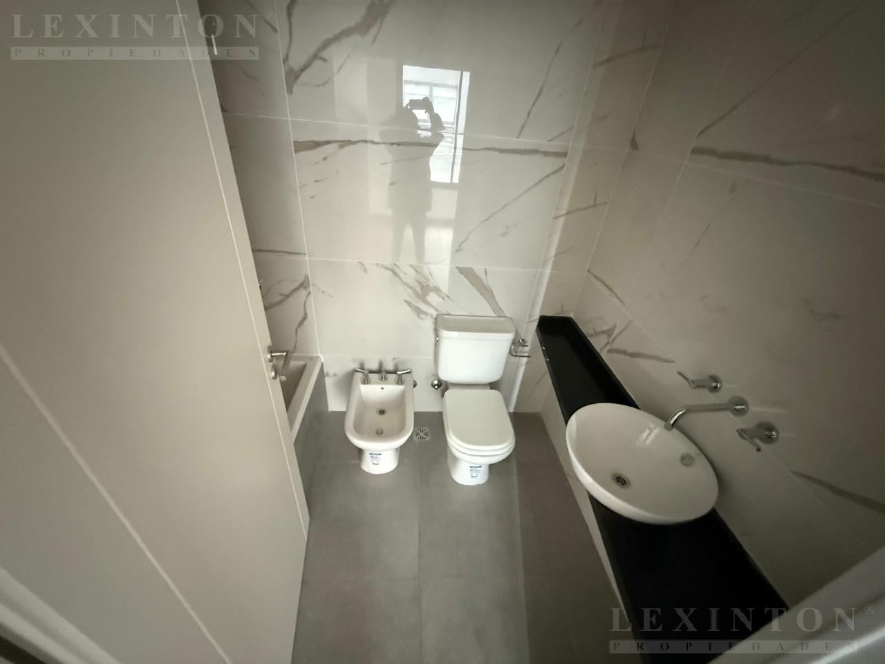 7249650_27574833884581300168689472274161108569263287808562920030260808282412145696140