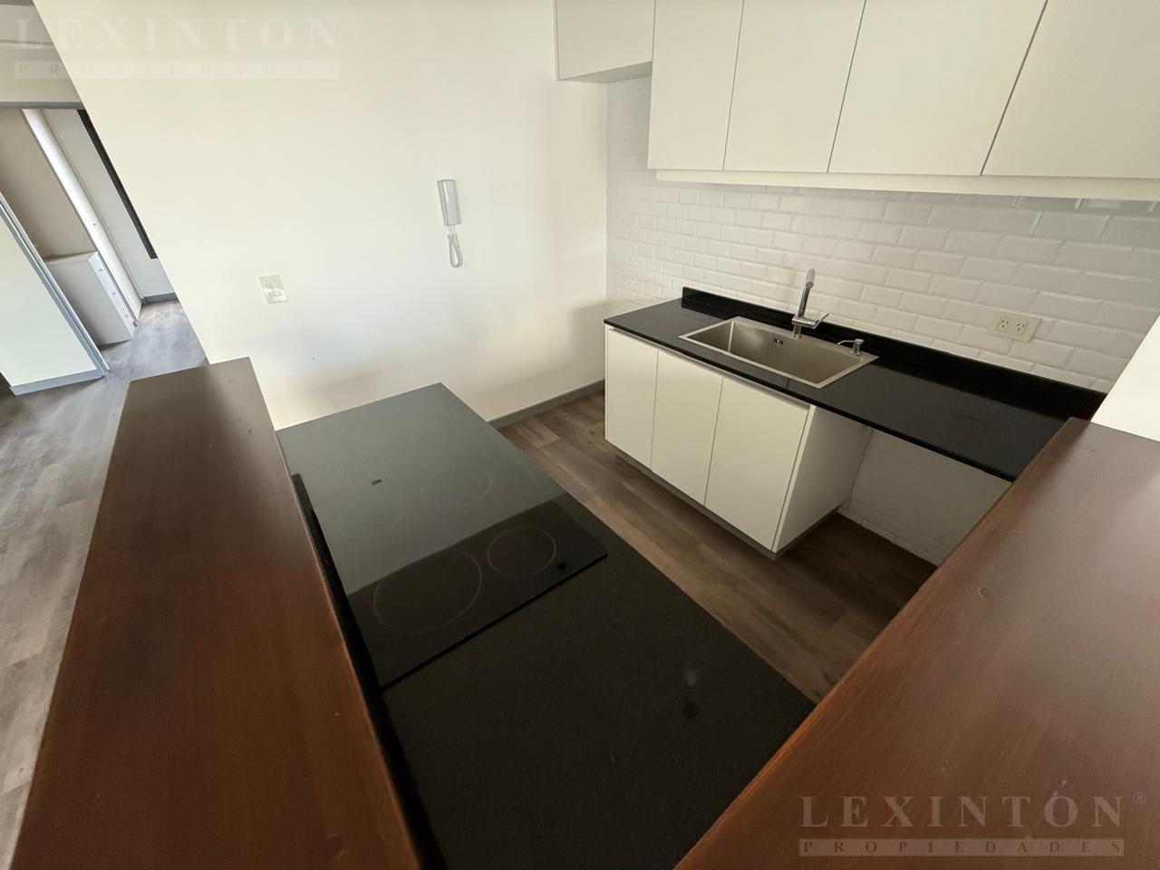 7249650_66535477253260261842377803713709991623012302003547569368586013688896497084066