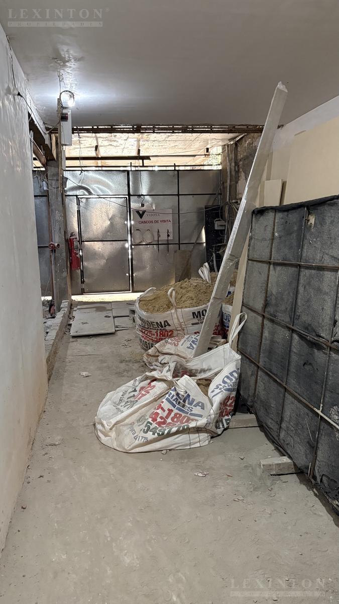 7792543_25615803233816698170820119595196402957614479746832449458623723112057285630992