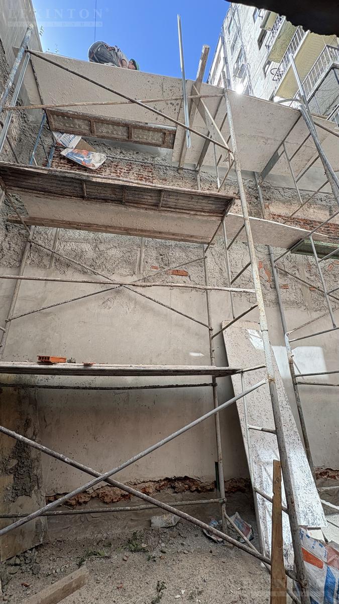 7792543_81813235050880344107583361208819582283948794792416416983657250393179053275499