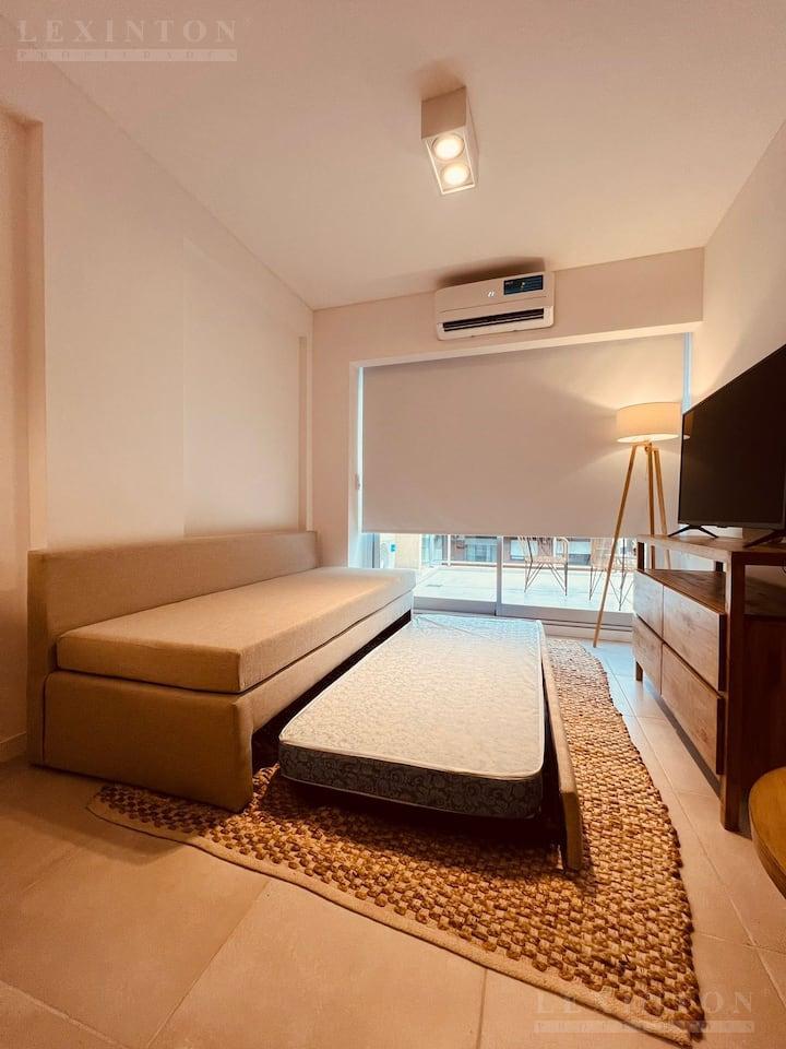 6795303_43302537530376421174925096191075694774360714681313344578233996260330384153739