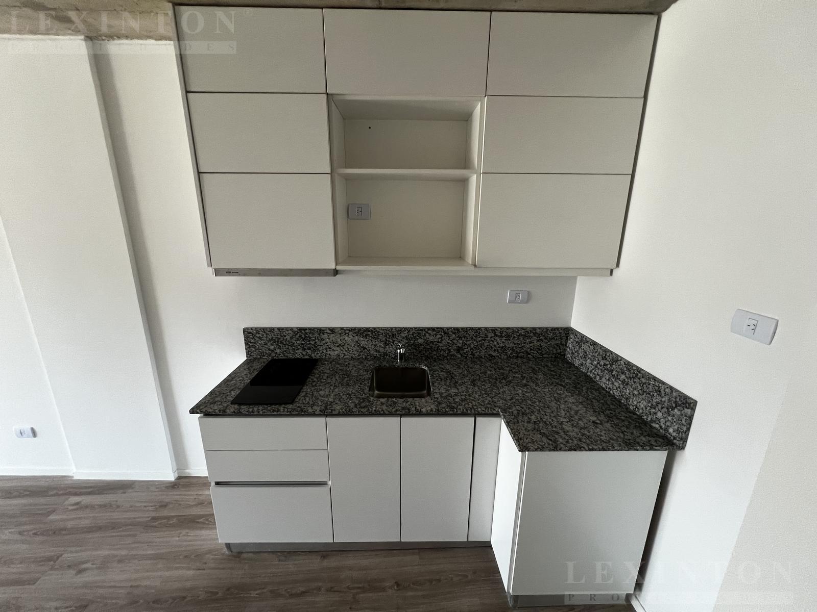 6806222_104711542990990164298236028372541301626057076893971469674354043835061196048487