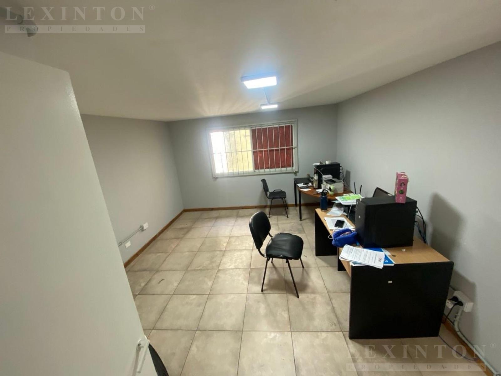 7896898_82895115883676474976449473228336236485604963784920971024910746238314226381951