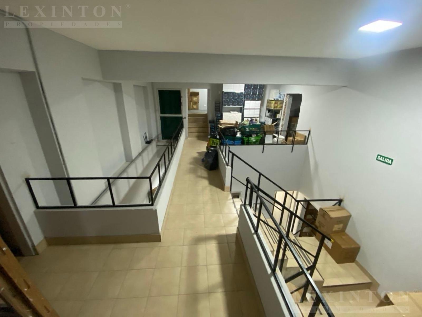 7896898_91416120119917144653400373597360988071255894475497378394429062206879476859473